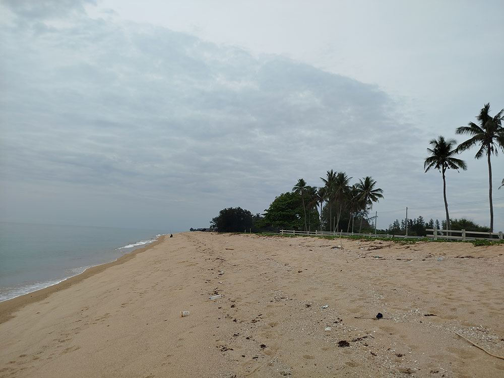 Thap Sakae ساحل آرام 