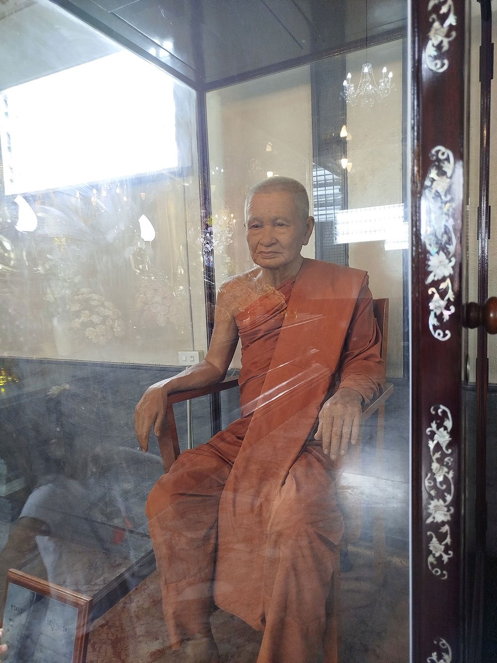 مجسمه مومیاییشده از کاهنان بودایی